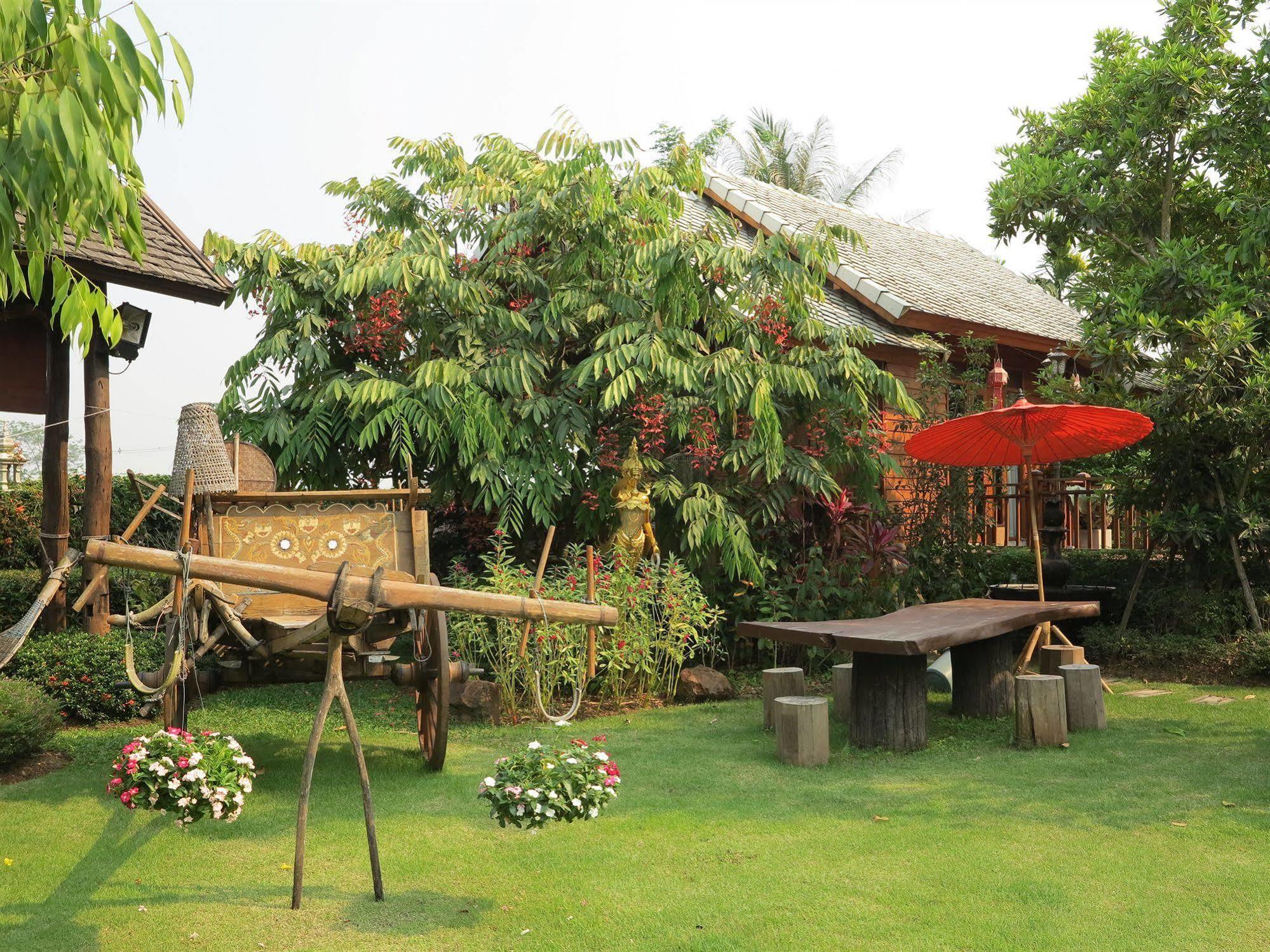 Phusanfah Resort Mae Taeng Esterno foto